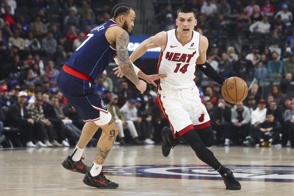 帮助中国男 帮助中国男