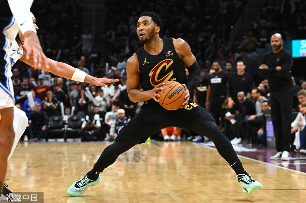 令人振奋的 令人振奋的