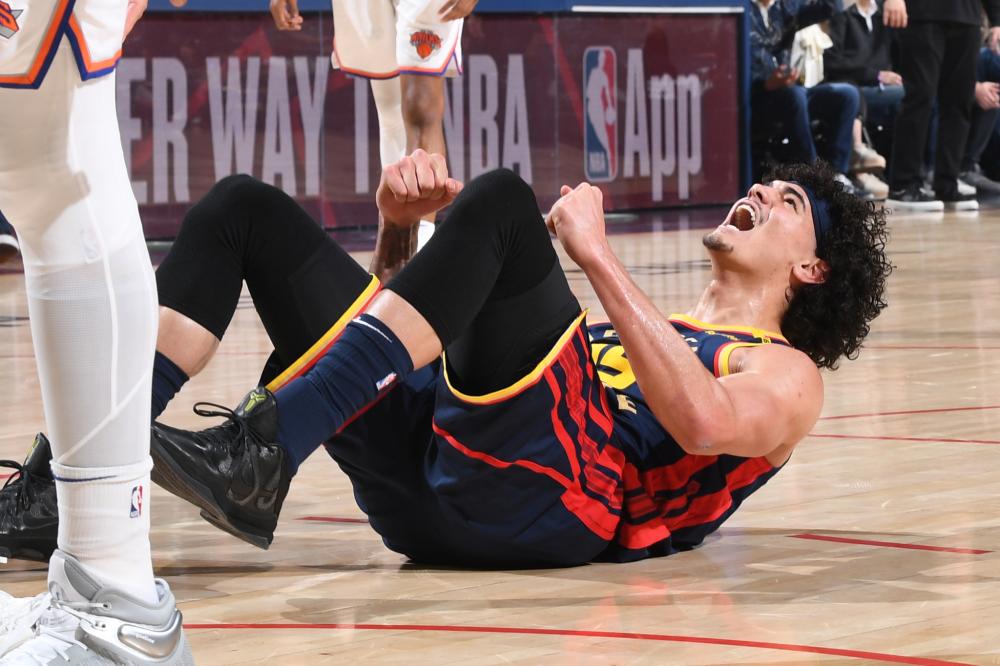 上占据明显 上占据明显