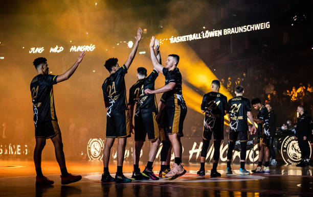 萨拉戈萨正 萨拉戈萨正