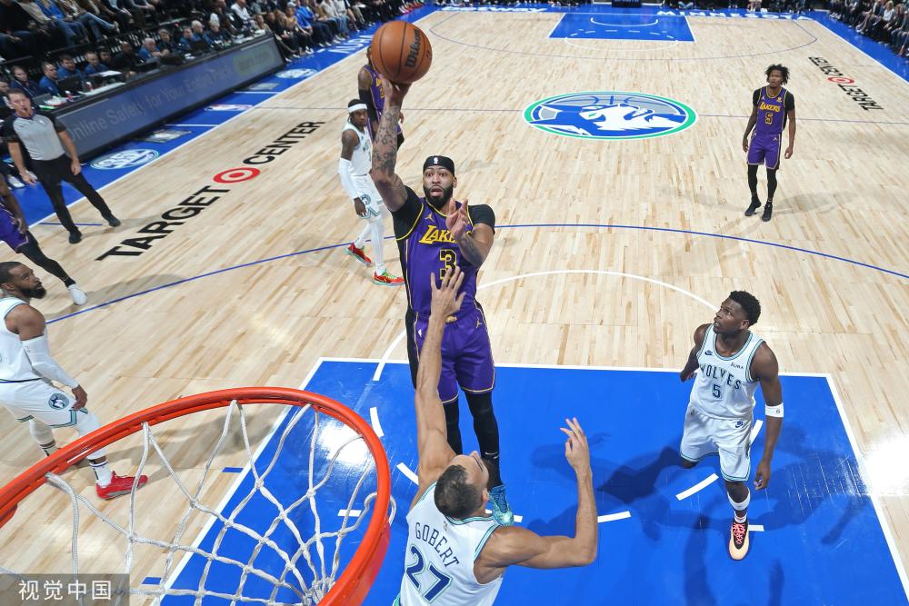 体育超级碗：坦帕湾海盗时隔十九年再夺冠